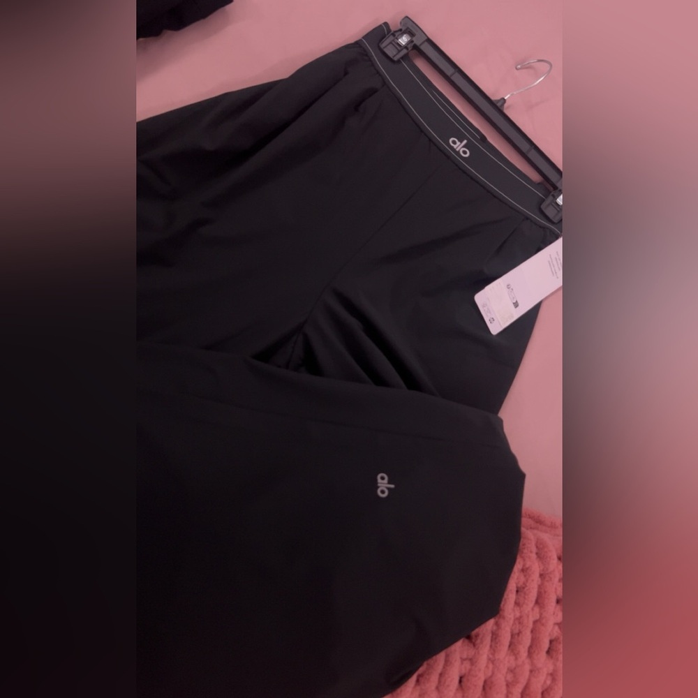 Alo Yoga Suit Up Trouser (regular) size large